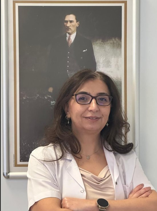 Derya Yapar
